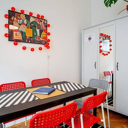 Blue Peace-Apartment With Free Parking In Center For 1-6 People Краків Екстер'єр фото