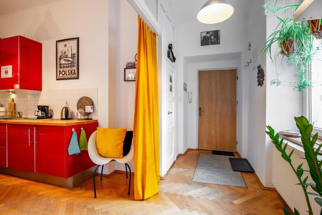 Blue Peace-Apartment With Free Parking In Center For 1-6 People Краків Екстер'єр фото