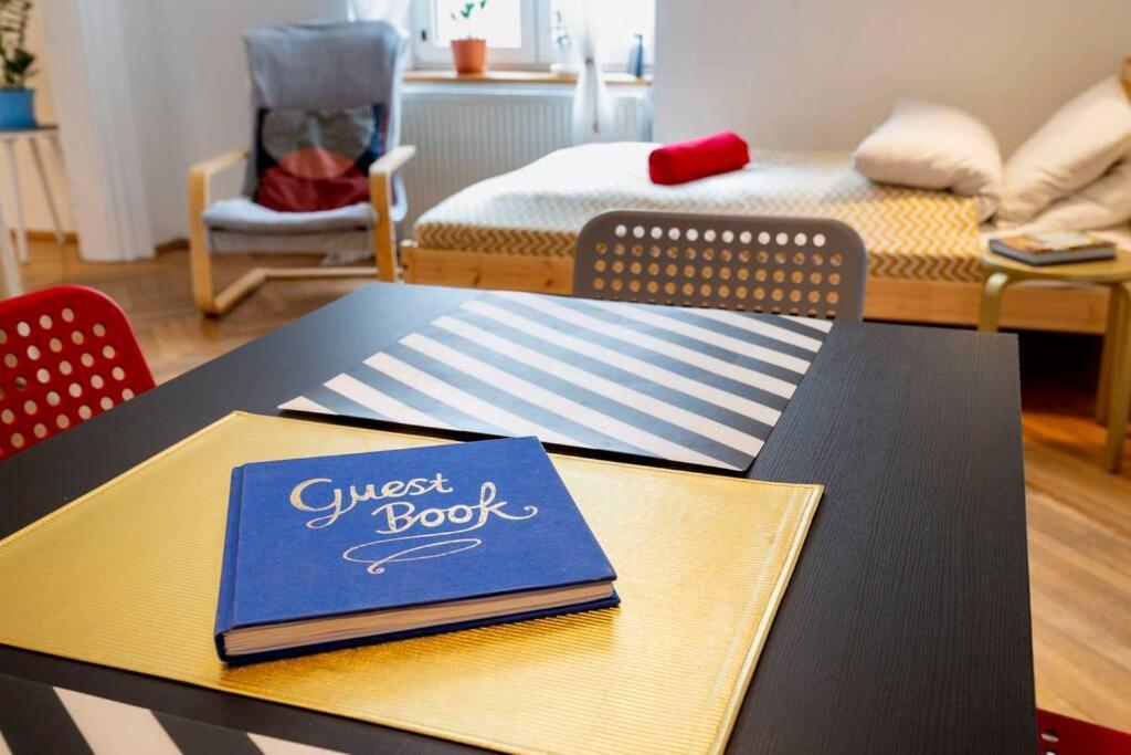 Blue Peace-Apartment With Free Parking In Center For 1-6 People Краків Екстер'єр фото